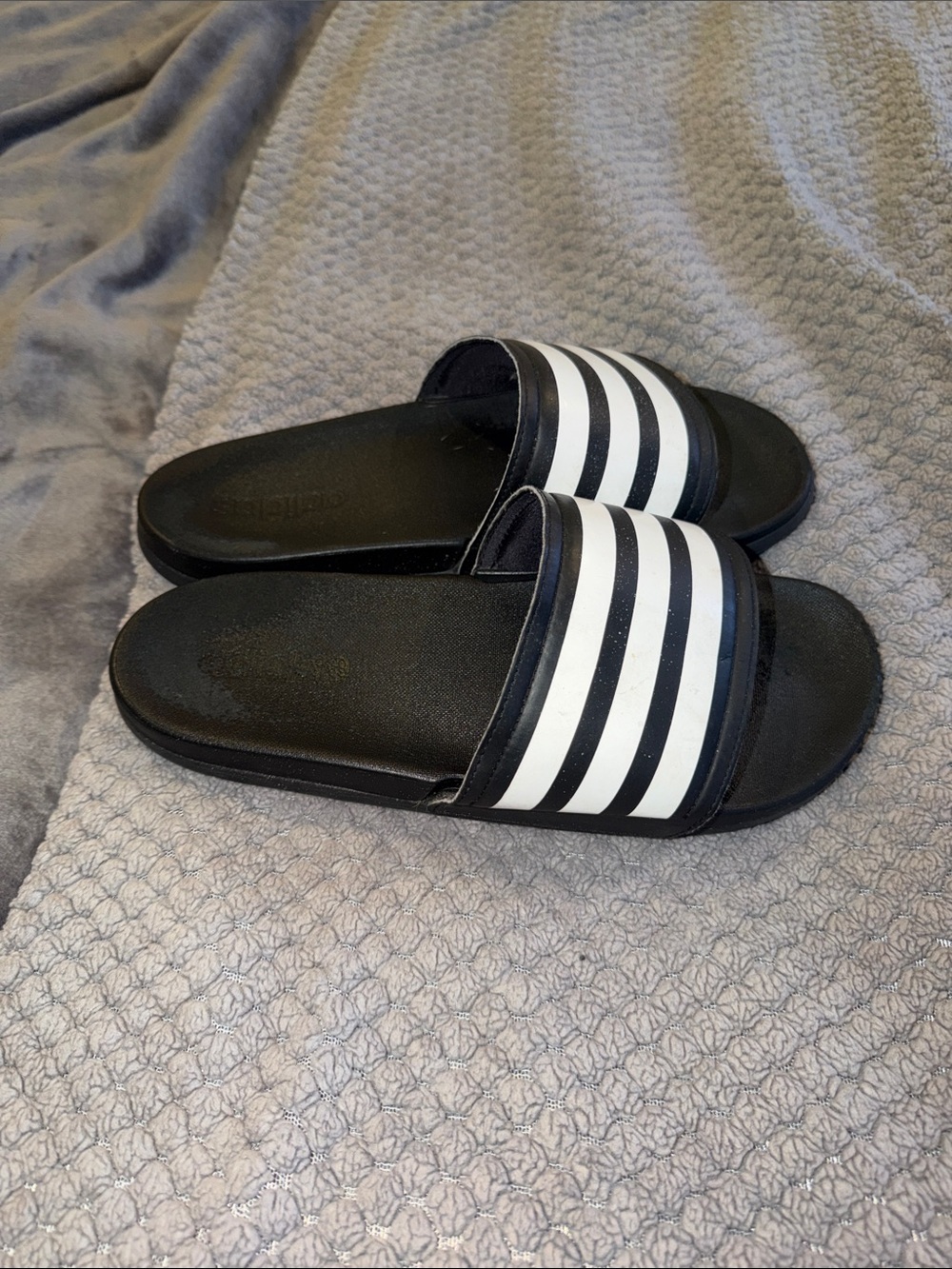 Adidas Slide Sandals - Picture 5 of 5